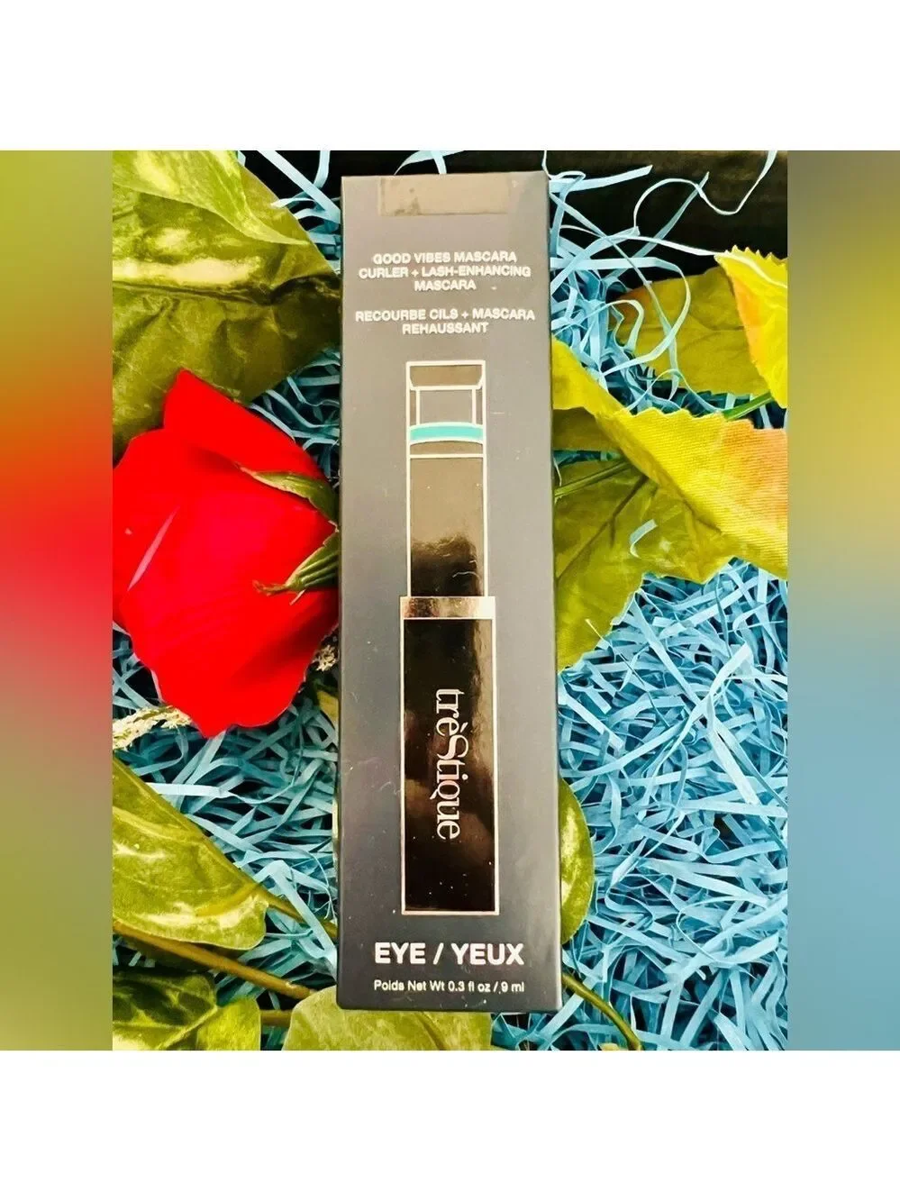 Trestique Black Good Vibes Mascara (Comes with built-in Eyelash Curler)